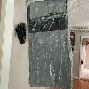 Elegant Gray Dining Table Linen